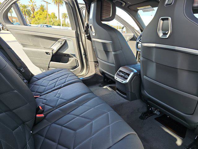 New 2025 BMW i7 eDrive50 image 11