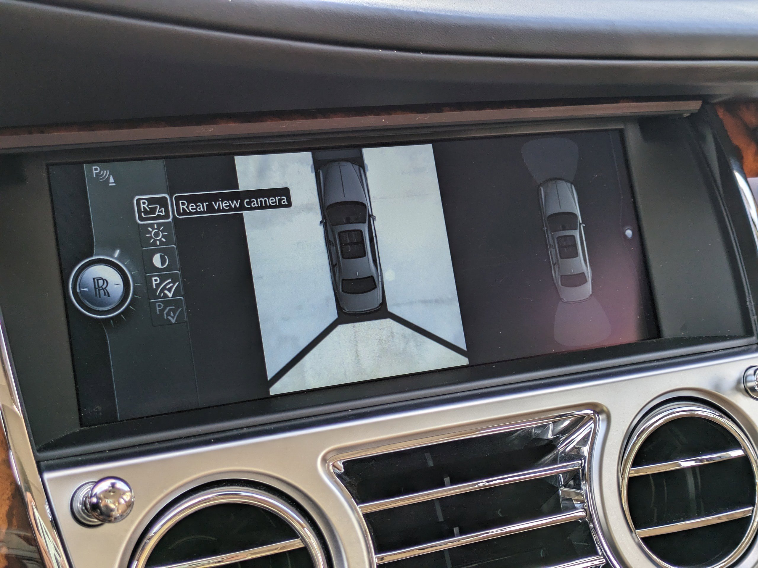 Used 2010 Rolls-Royce Ghost image 34