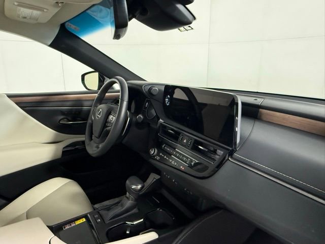 Certified 2025 Lexus ES 300h 300h w/ Premium Package image 35