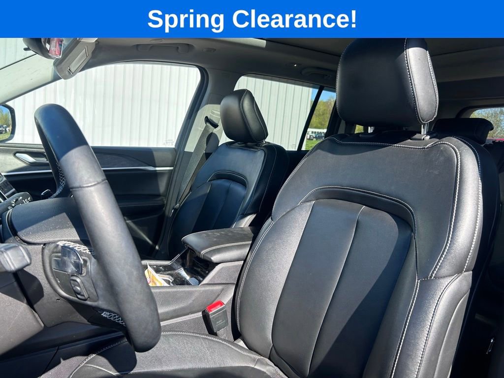 Used 2022 Jeep Grand Cherokee Limited AWD/4WD image 10