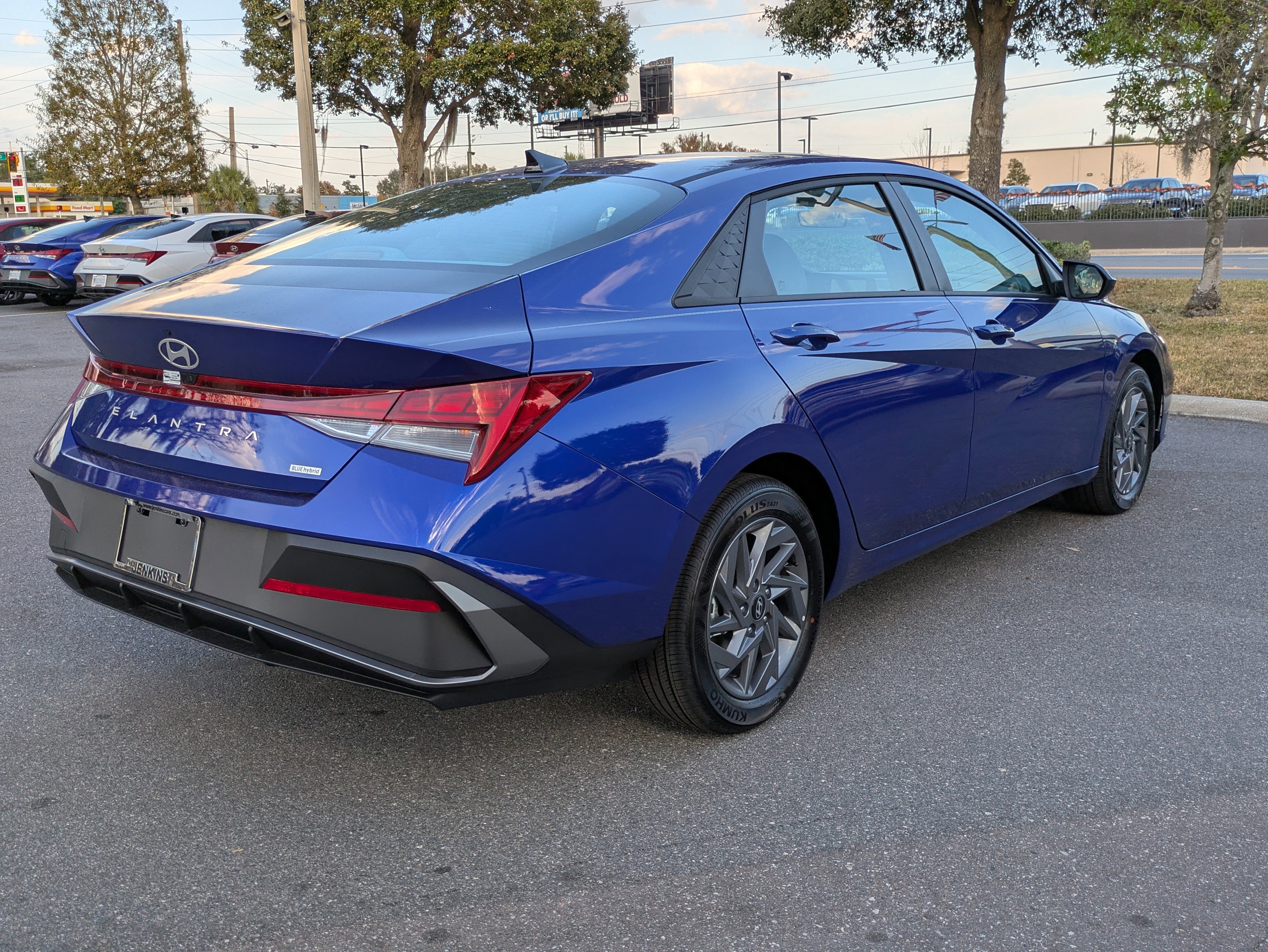 New 2026 Hyundai Elantra Blue image 5
