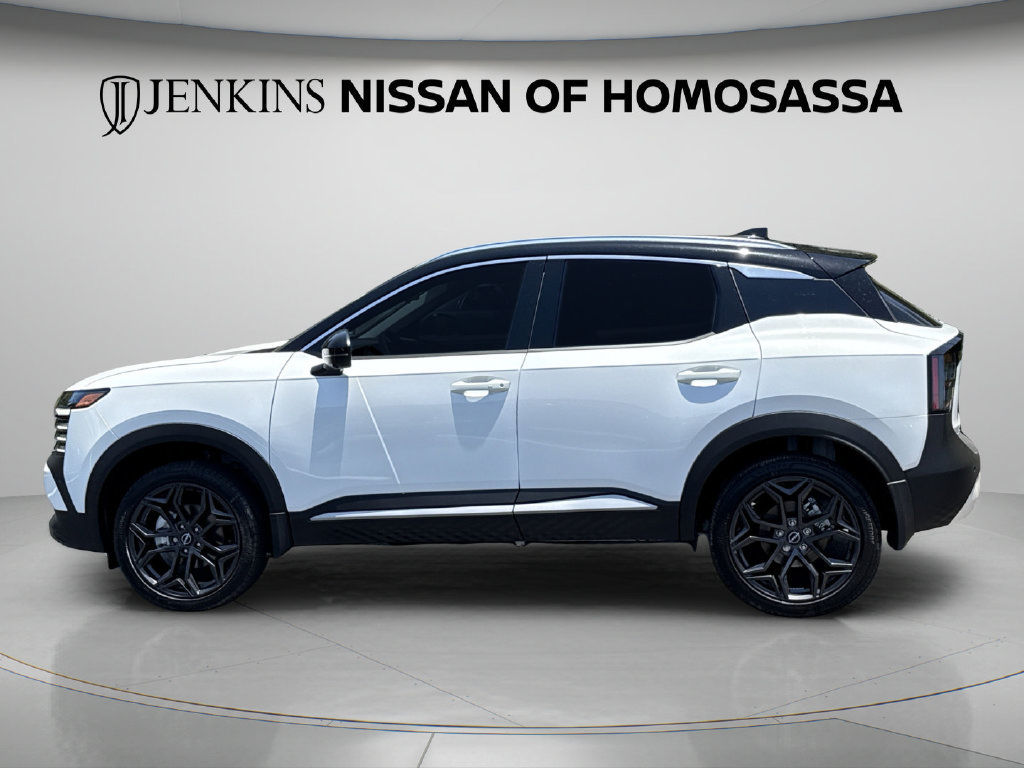 New 2026 Nissan Kicks SR FWD image 9