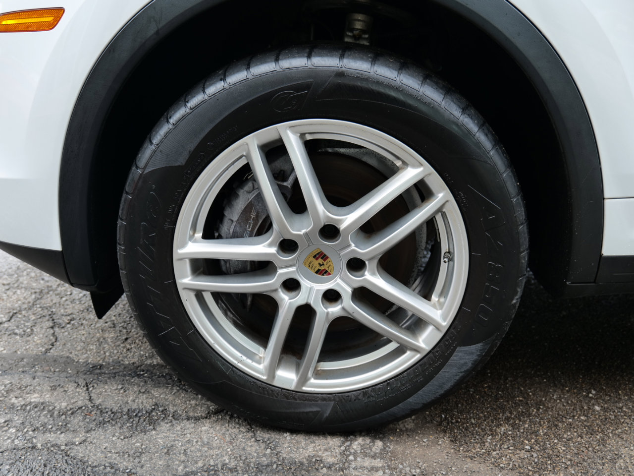 Used 2016 Porsche Cayenne image 87