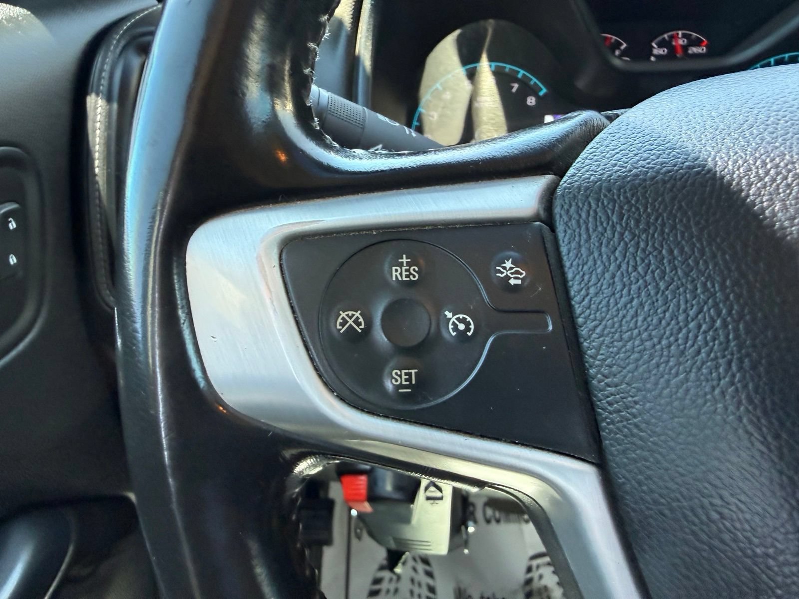 Used 2018 GMC Canyon SLE w/ SLE Convenience Package AWD/4WD image 18