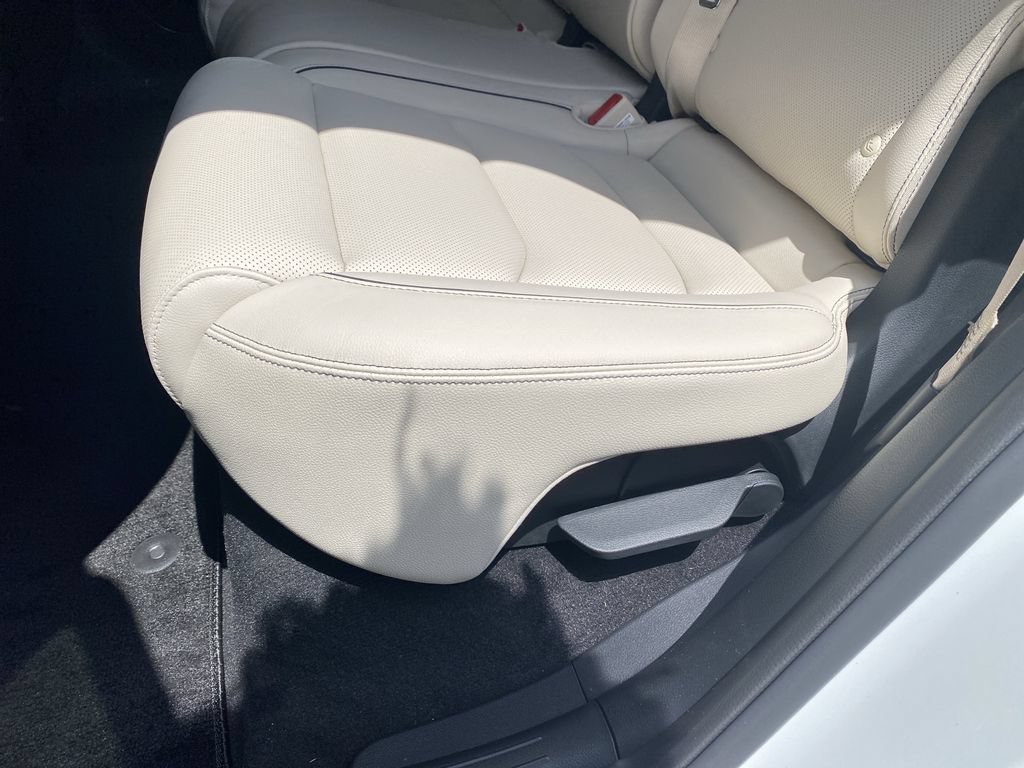 New 2026 Genesis GV70 2.5T Advanced AWD/4WD image 30