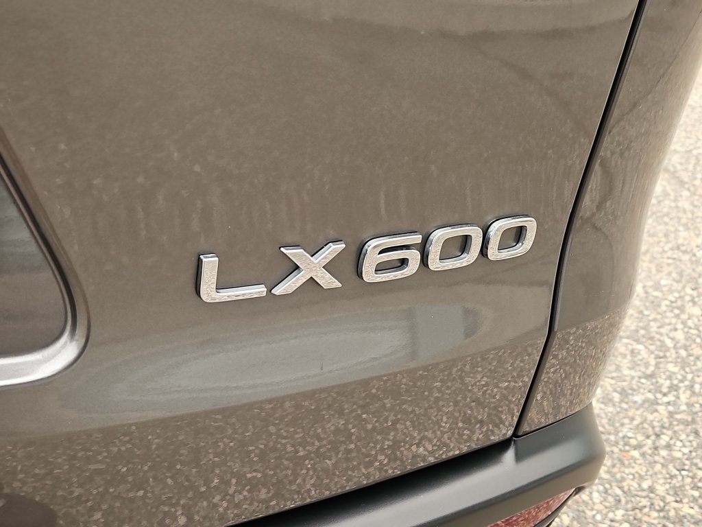 Used 2023 Lexus LX 600 F Sport w/ Accessory Package (P3) AWD/4WD image 12