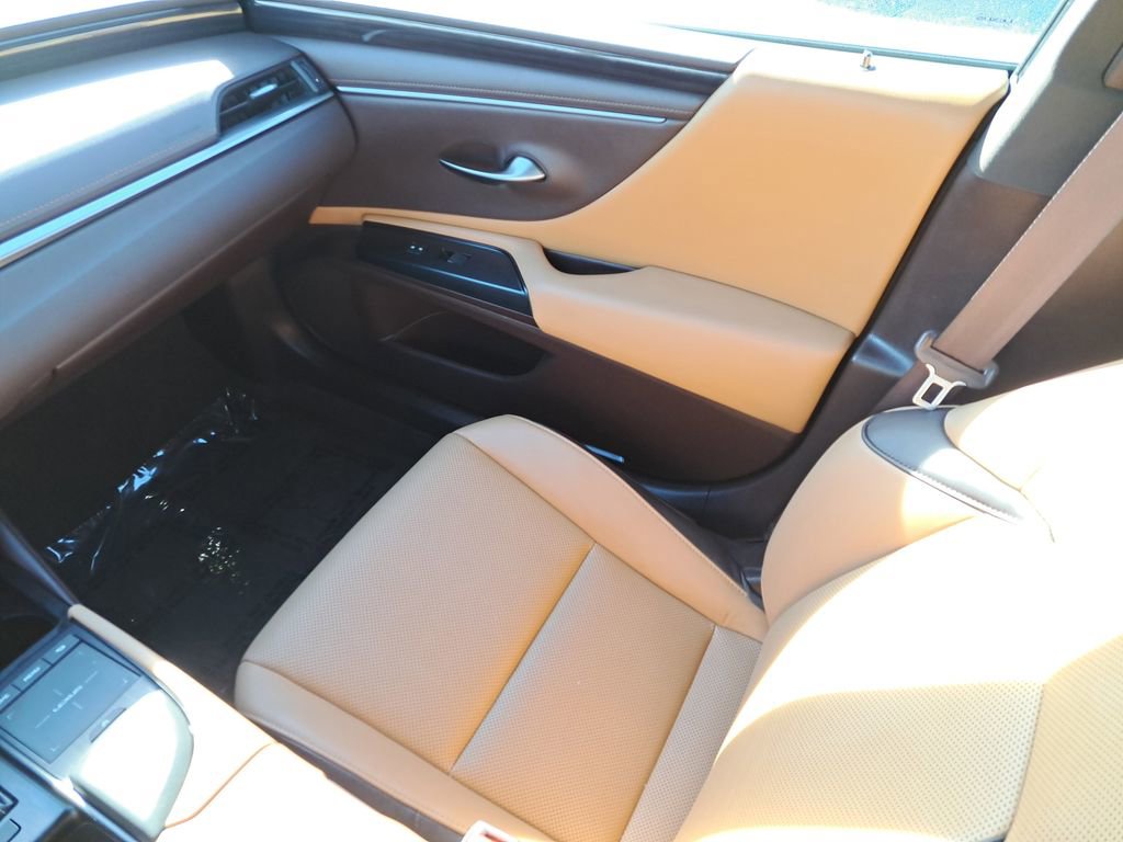 Used 2020 Lexus ES 350 w/ Premium Package image 12