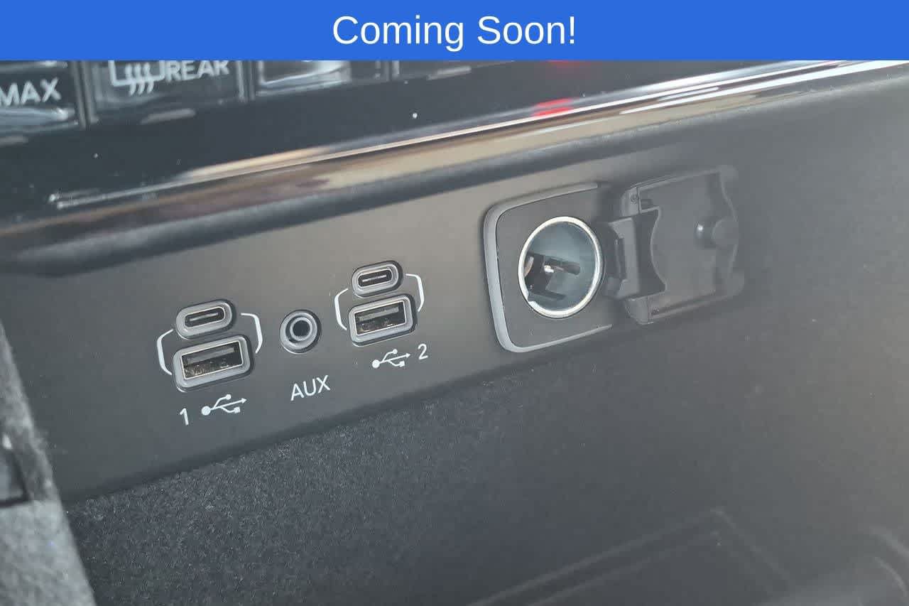 Used 2022 Jeep Grand Cherokee L Limited AWD/4WD image 30