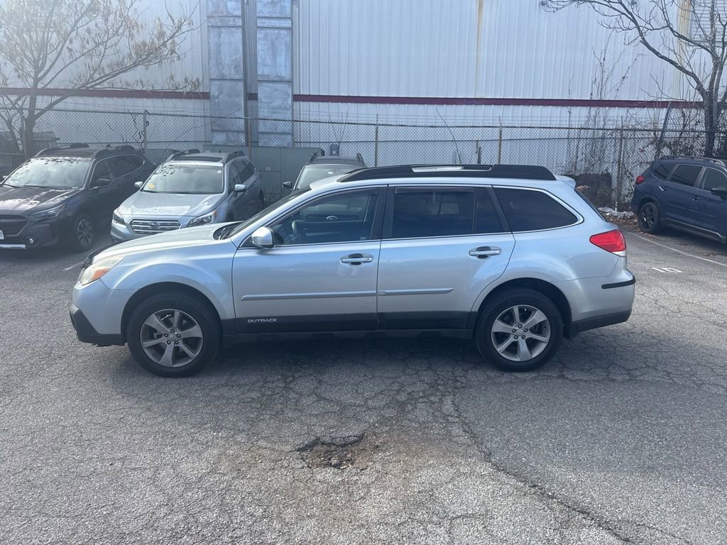 Used 2013 Subaru Outback 2.5i Premium w/ Popular Pkg 3 image 4