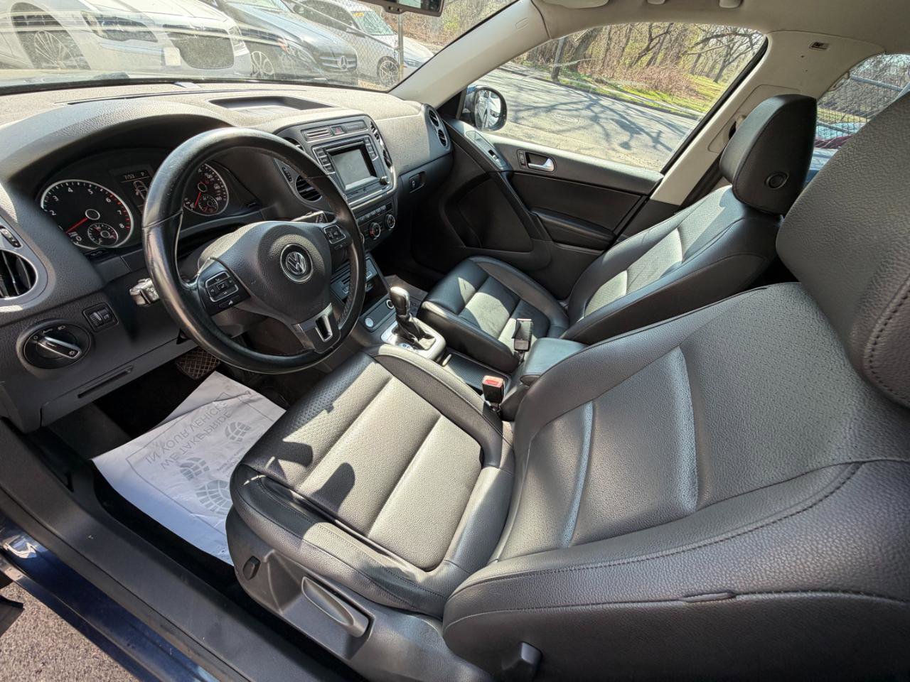 Used 2016 Volkswagen Tiguan S image 21