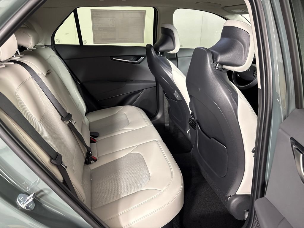 New 2026 Kia Niro EX w/ EX Premium Package FWD image 20