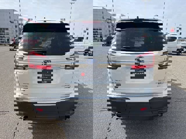 Used 2023 Subaru Ascent Touring image 10