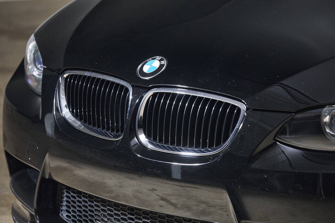 Used 2011 BMW M3 Coupe RWD image 40