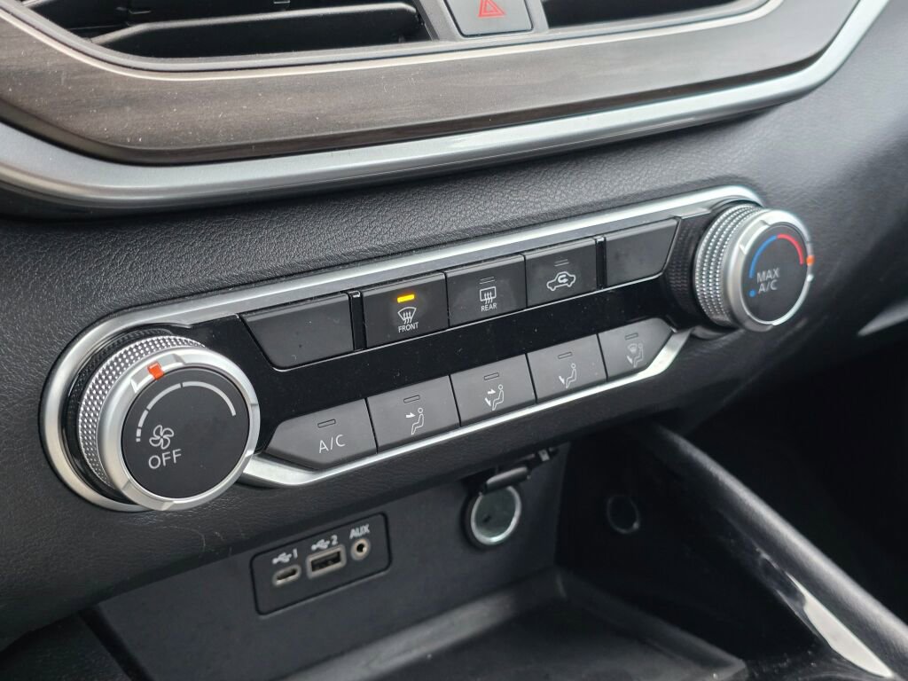 Used 2024 Nissan Altima 2.5 SV image 30