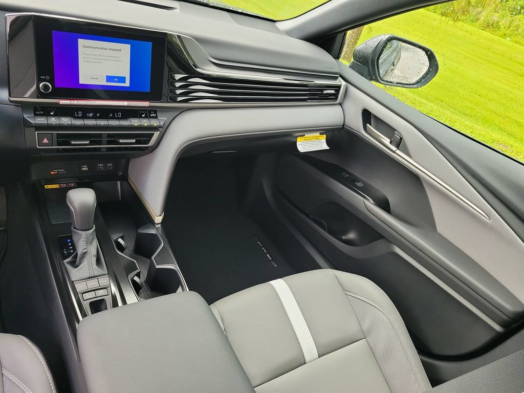 New 2026 Toyota Camry SE w/ Convenience Package FWD image 28