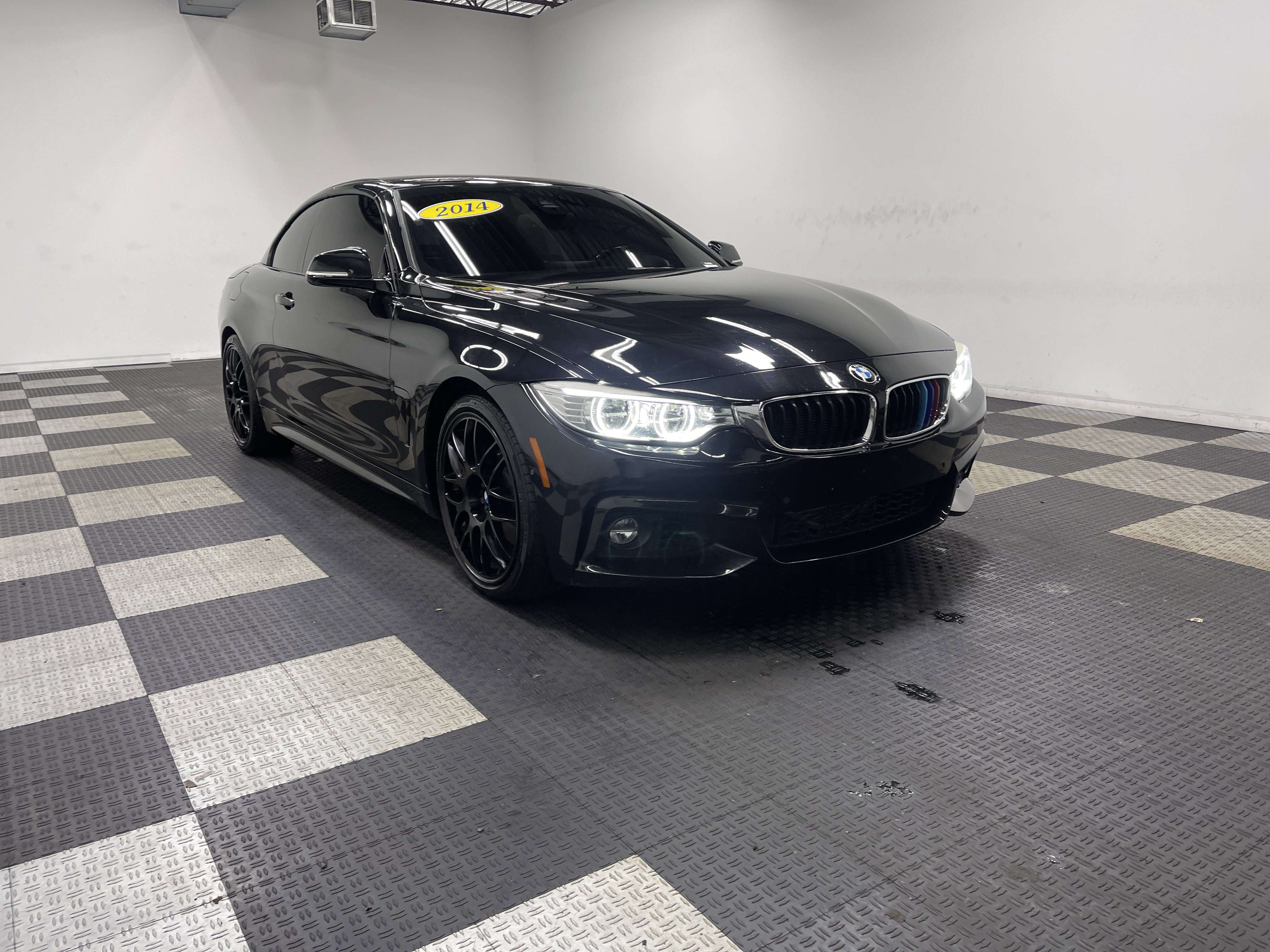 Used 2014 BMW 435i Convertible image 6