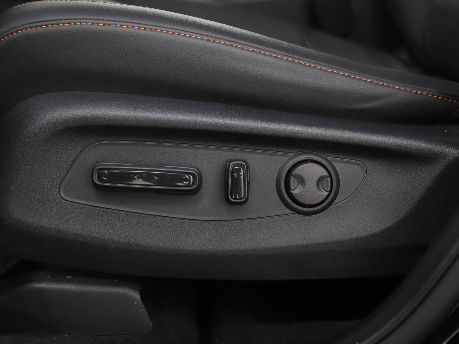 Used 2026 Honda CR-V Sport Touring image 28