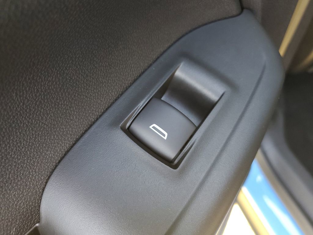 Used 2024 Chevrolet TrailBlazer ACTIV w/ Convenience Package image 18