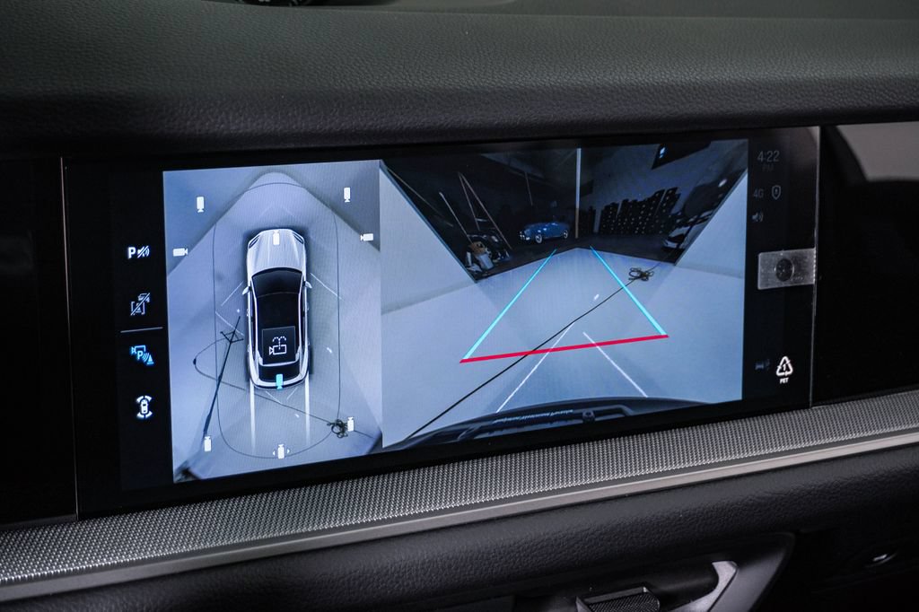 New 2026 Porsche Cayenne Coupe AWD/4WD image 23