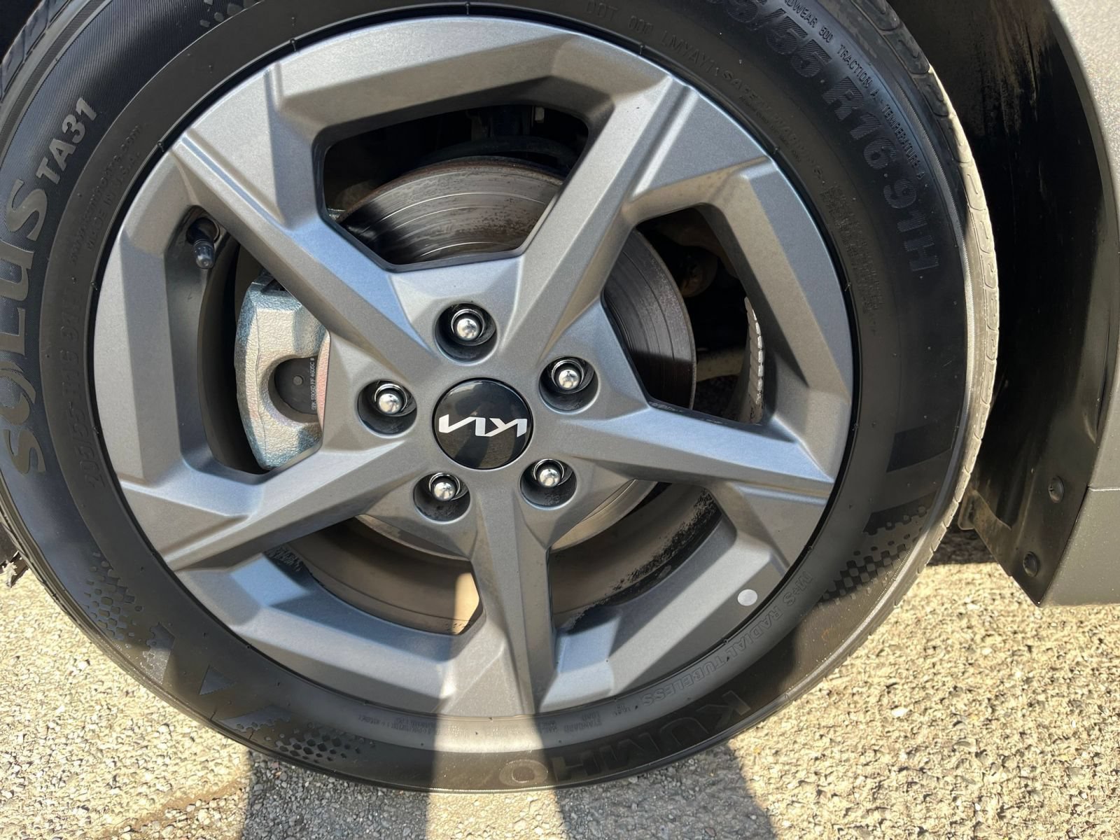 Used 2025 Kia K4 FWD image 40