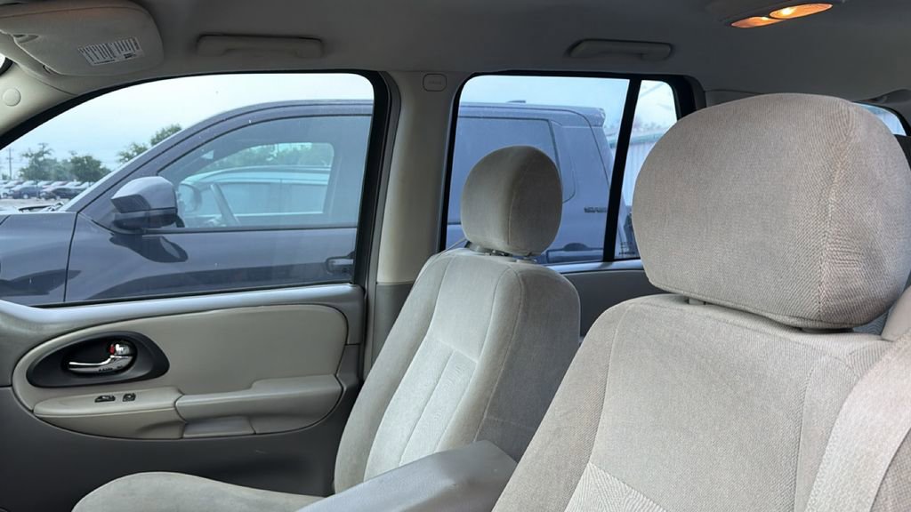 Used 2005 Chevrolet TrailBlazer LS RWD image 10