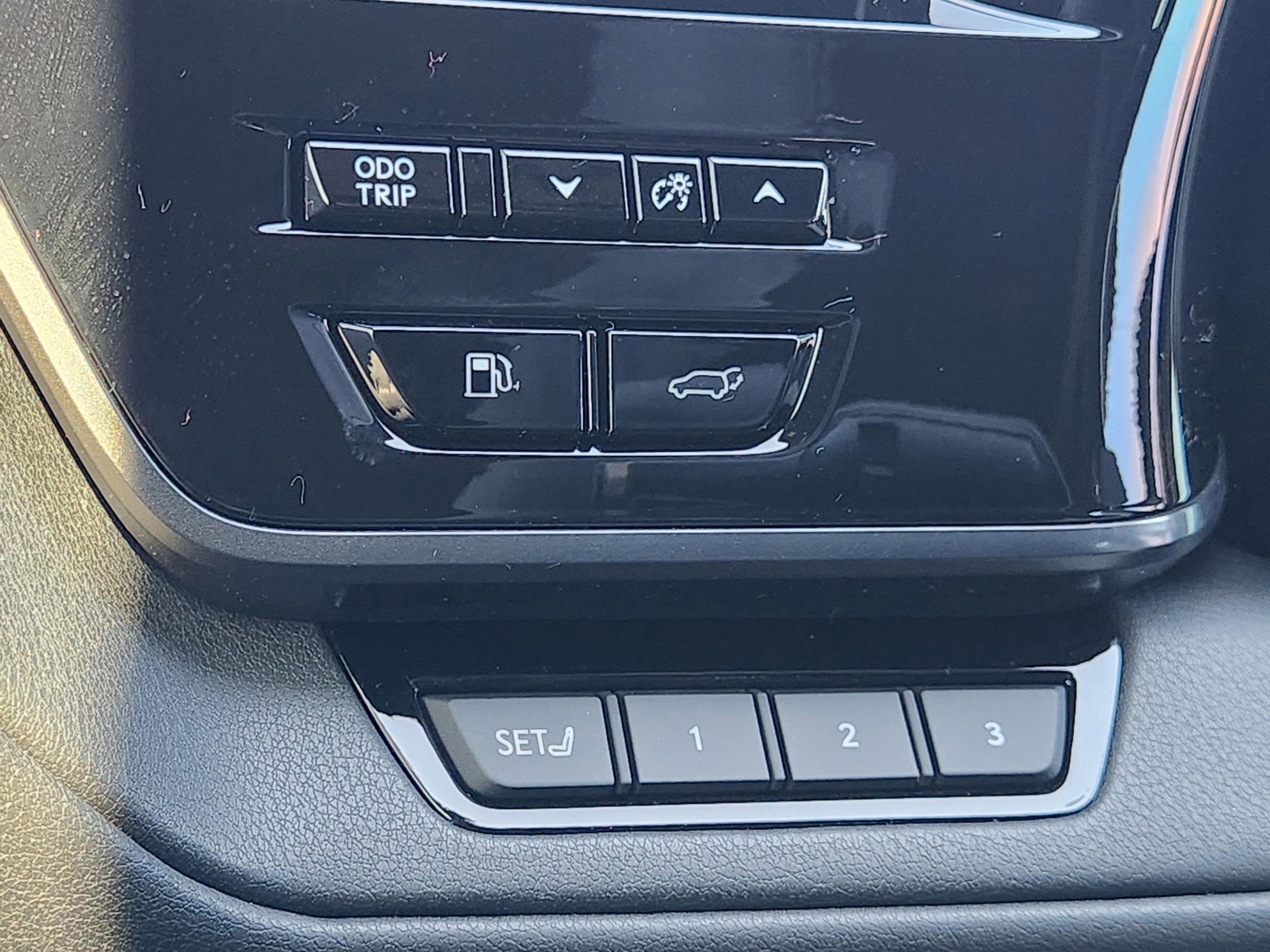 New 2026 Lexus TX 350 AWD image 16