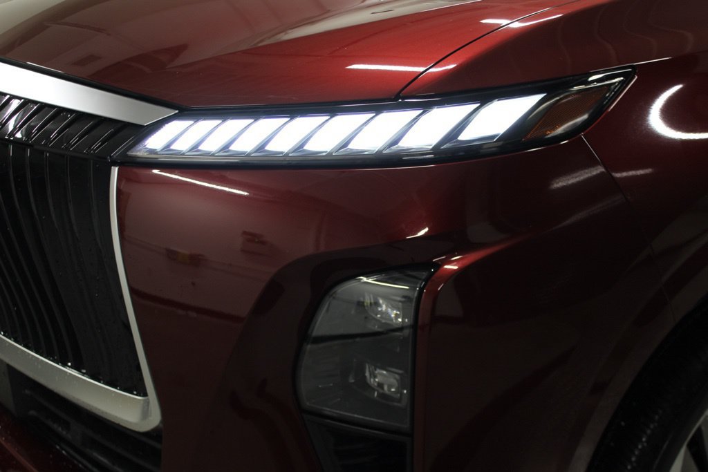 Certified 2025 INFINITI QX80 Sensory AWD/4WD image 9