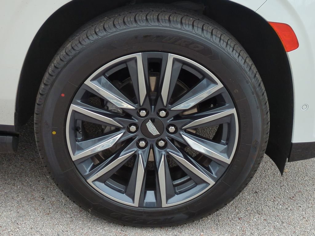 Used 2023 Cadillac Escalade ESV Sport Platinum image 10