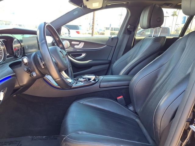 Used 2017 Mercedes-Benz E 400 4MATIC Wagon image 21