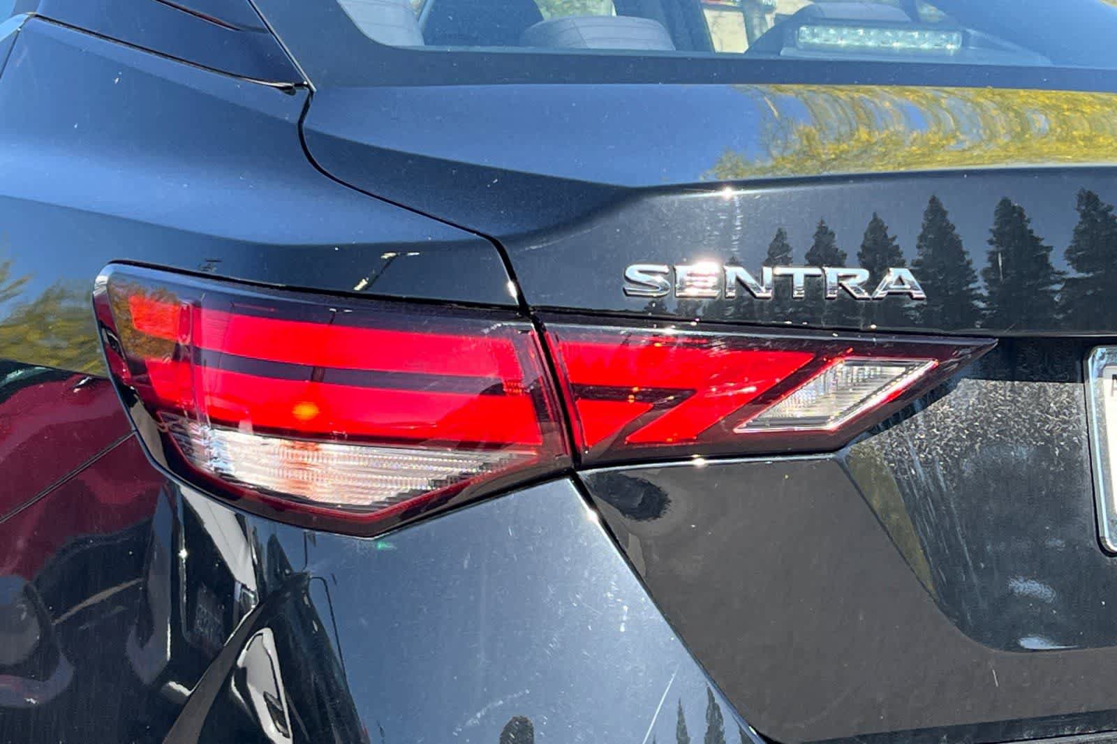 Used 2024 Nissan Sentra S FWD image 13