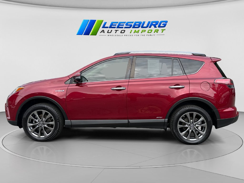 Used 2018 Toyota RAV4 Limited AWD/4WD image 2