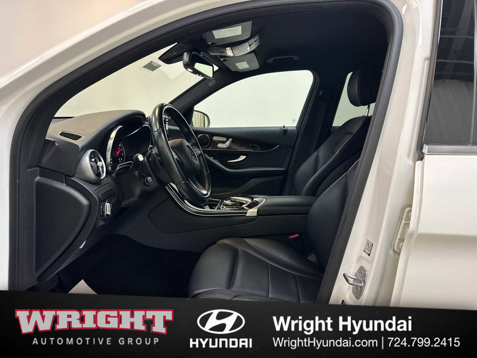 Used 2017 Mercedes-Benz GLC 300 4MATIC image 11