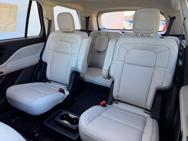 New 2027 Lincoln Aviator Reserve AWD/4WD image 23