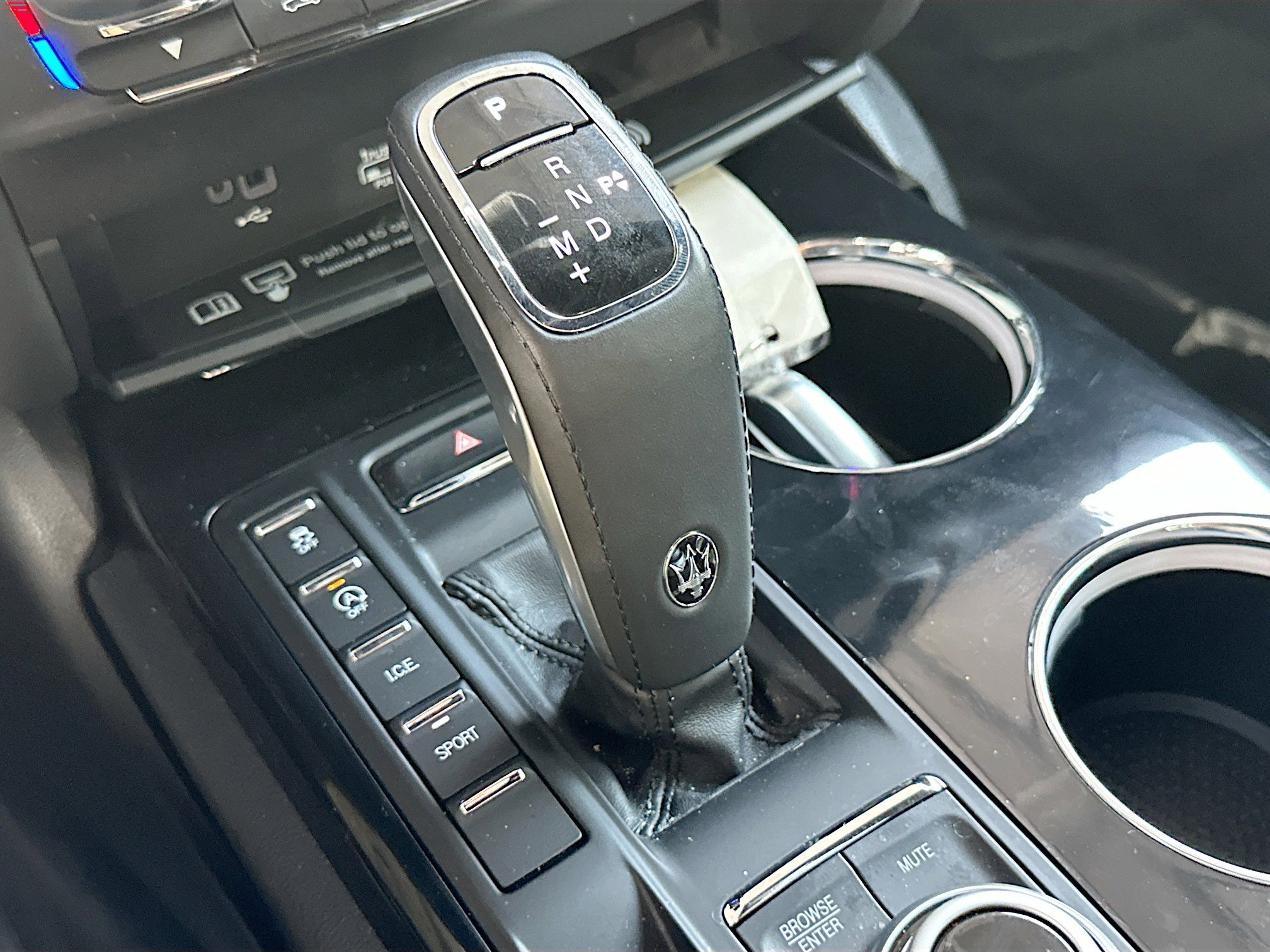 Used 2024 Maserati Ghibli Modena Q4 image 17