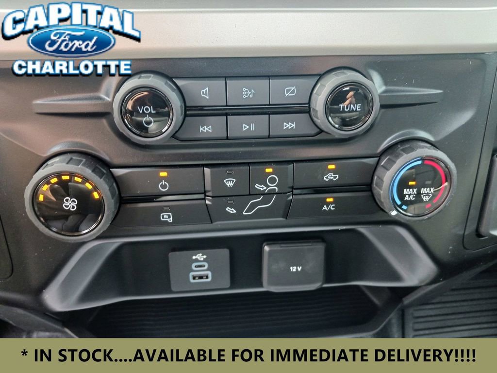 New 2024 Ford F450 XL w/ XL Chrome Package image 18