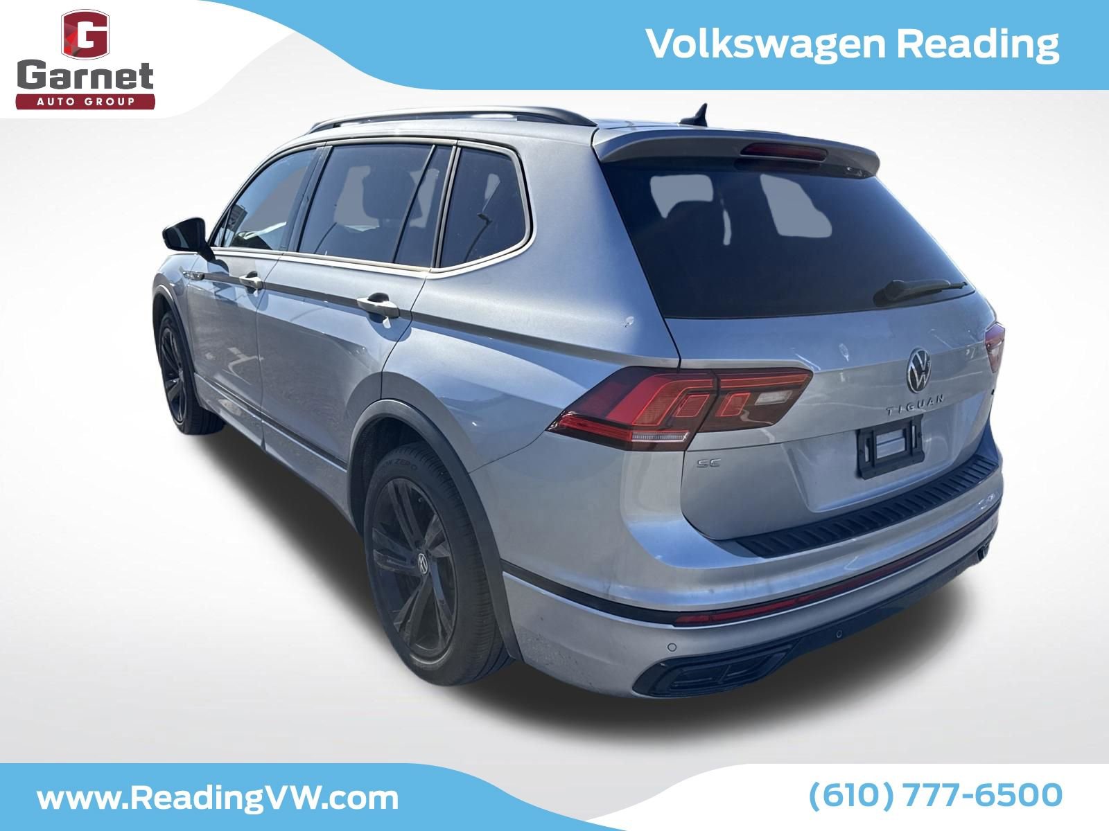 Used 2024 Volkswagen Tiguan SE R-Line image 3