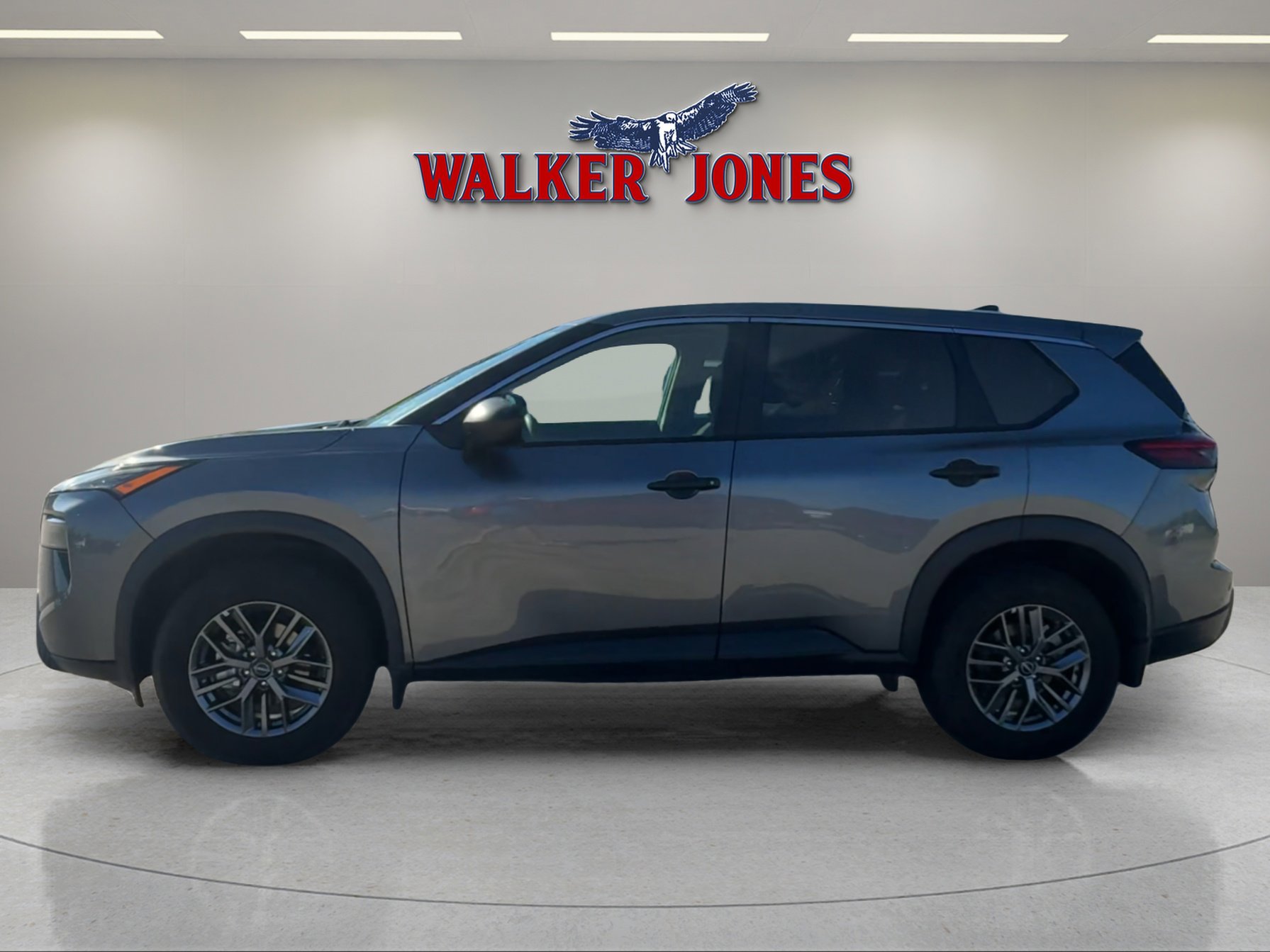 Used 2024 Nissan Rogue S image 6