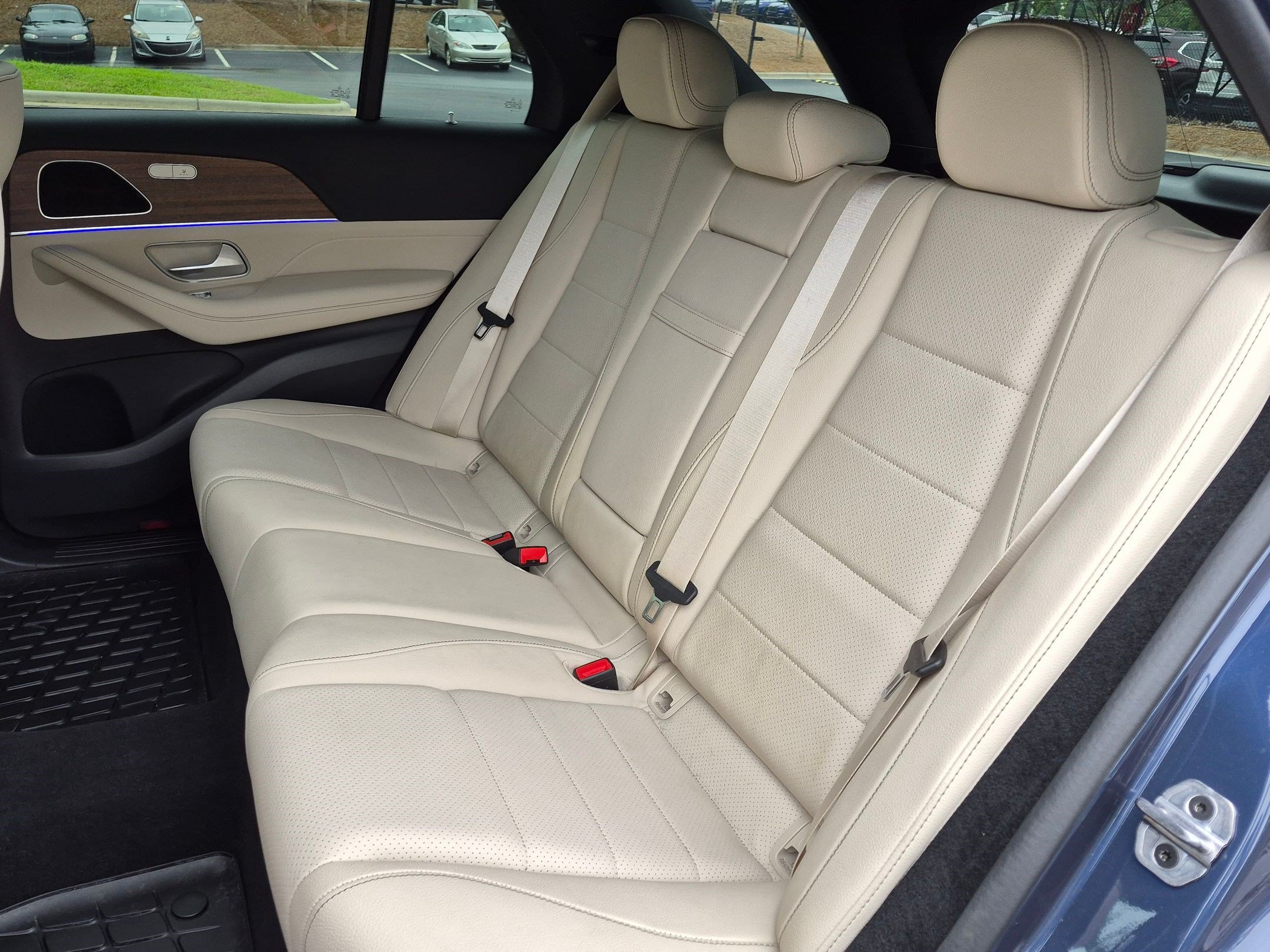 Certified 2025 Mercedes-Benz GLE 350 4MATIC image 33