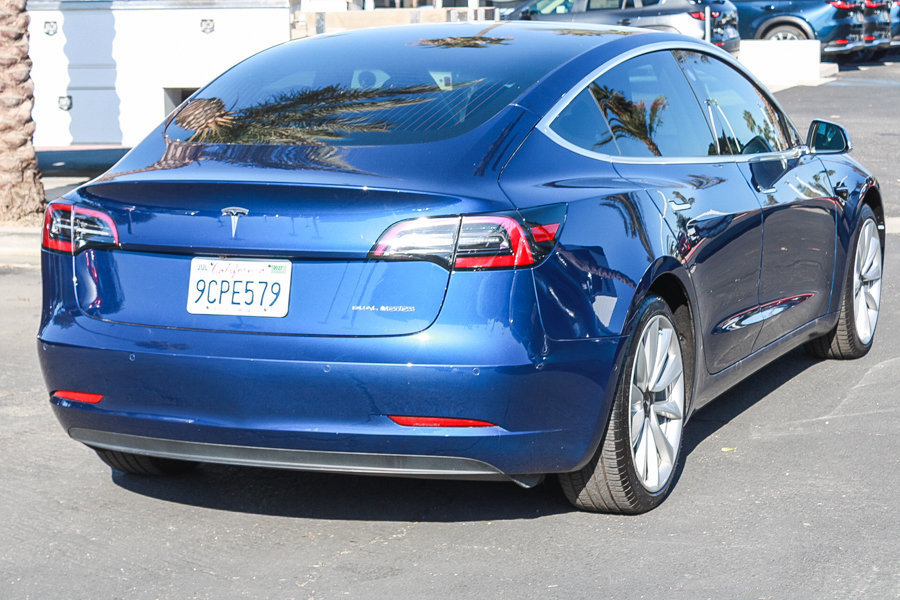 Used 2019 Tesla Model 3 Performance AWD/4WD image 4