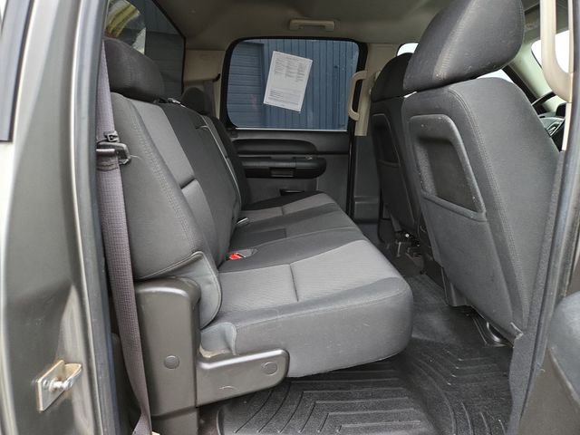 Used 2013 Chevrolet Silverado 2500 LT w/ Custom Sport Truck Package image 31