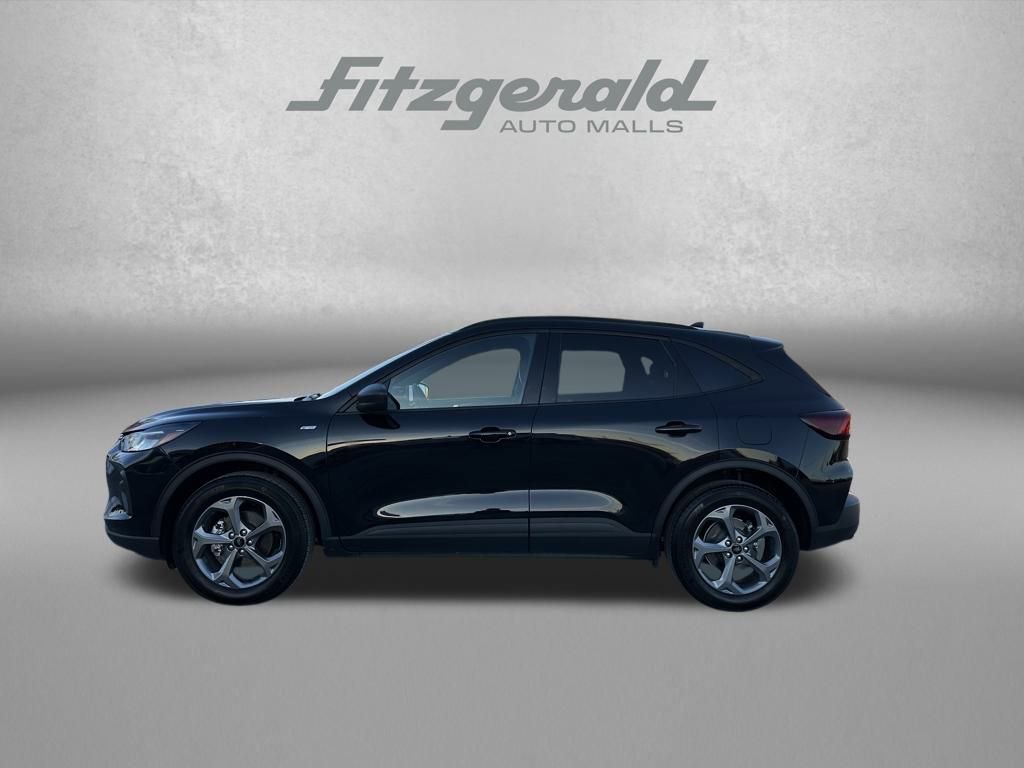 Used 2025 Ford Escape ST-Line image 8