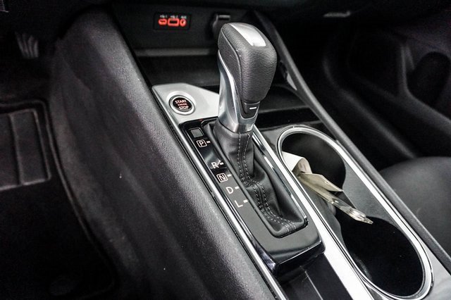 Used 2024 Nissan Altima 2.5 SV image 17