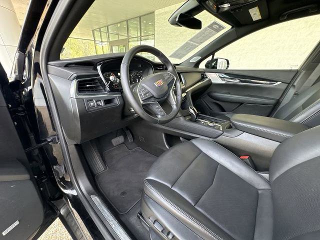 Certified 2025 Cadillac XT5 Premium Luxury FWD image 10