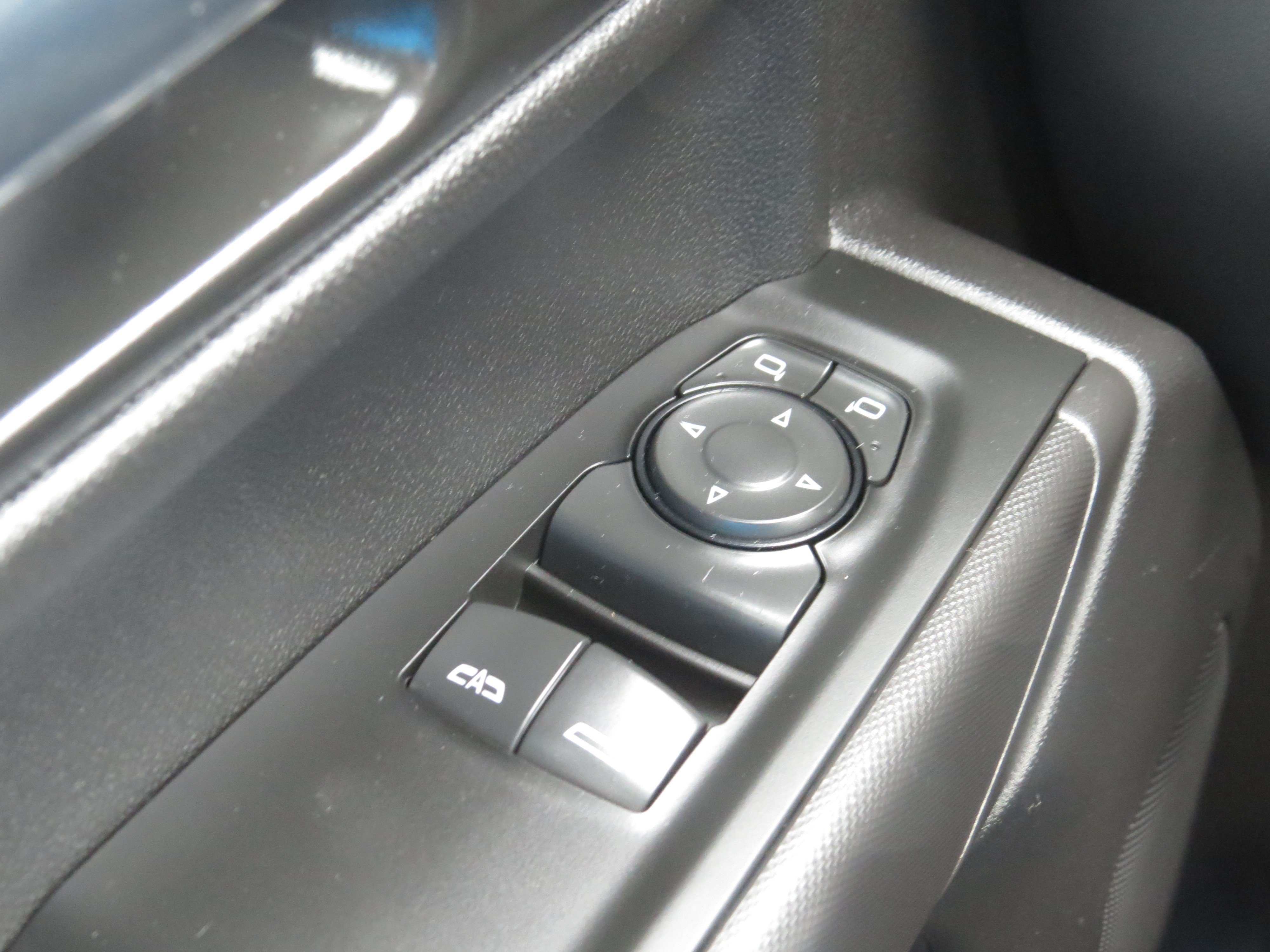 Used 2025 Chevrolet Silverado 1500 W/T RWD image 13