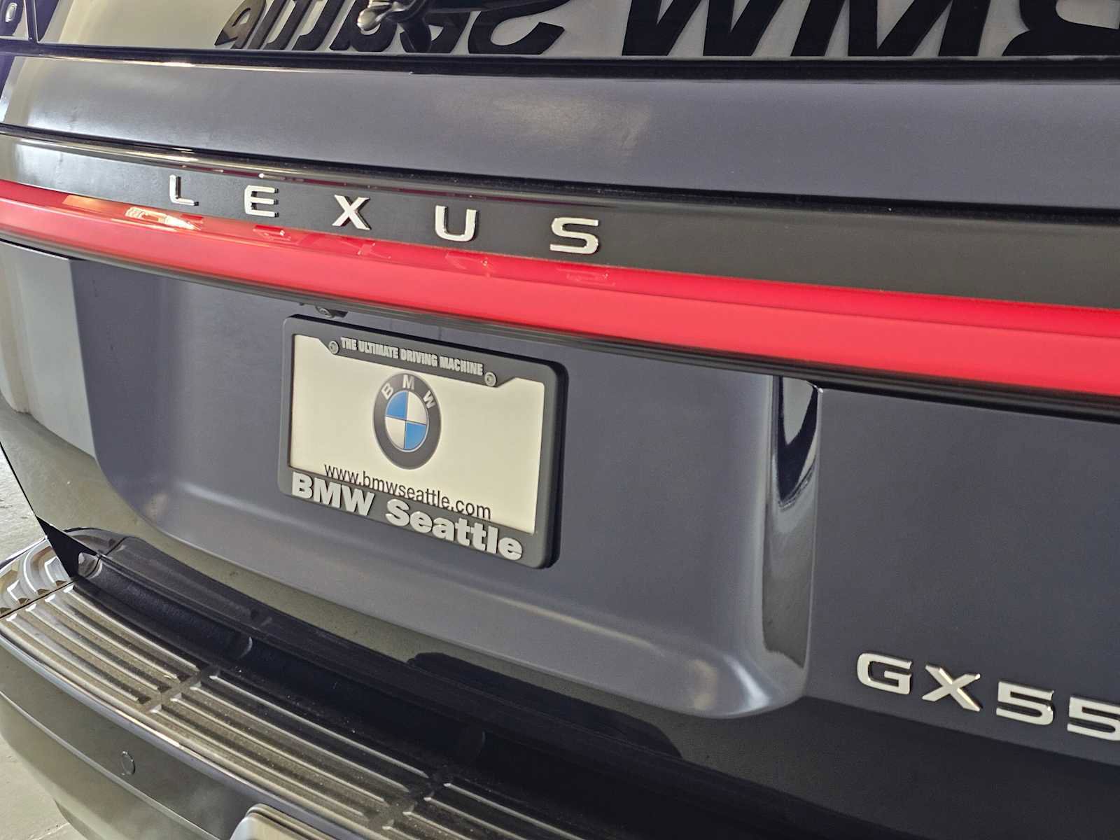 Used 2024 Lexus GX 550 w/ Accessory Package (Z1) image 7