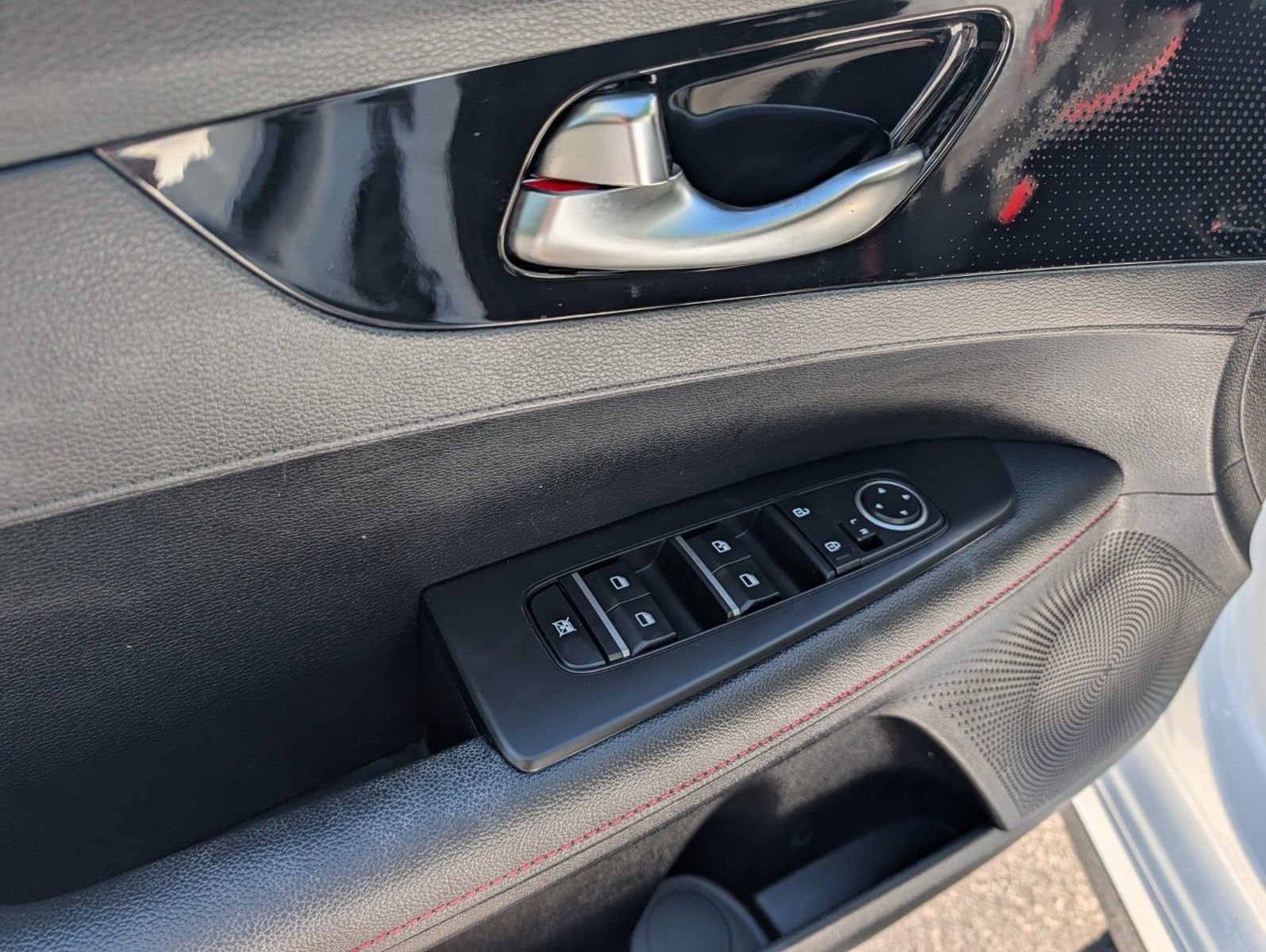 Used 2023 Kia Forte GT FWD image 26