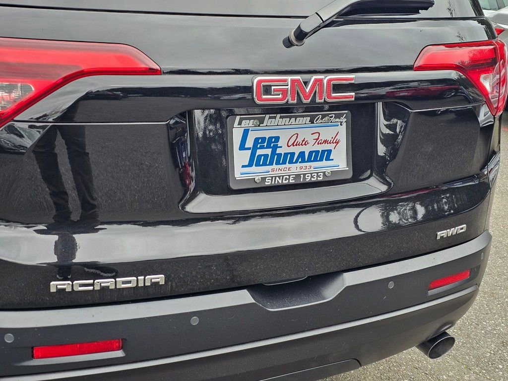 Used 2019 GMC Acadia SLT w/ Black Edition image 27