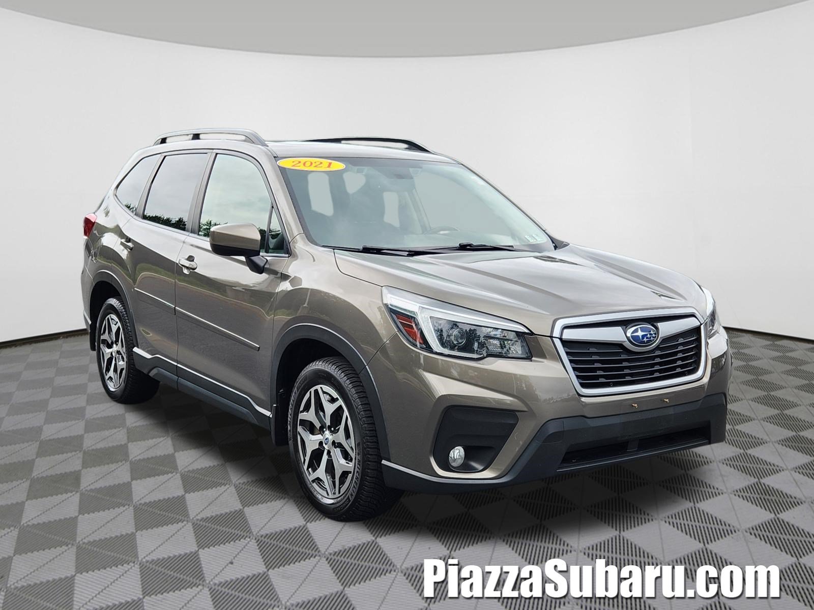 Used 2021 Subaru Forester Premium AWD/4WD image 1
