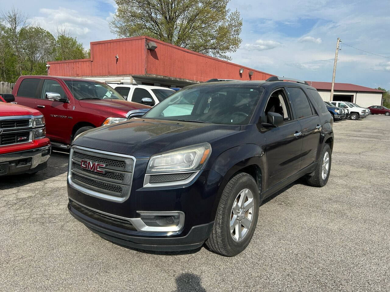 Used 2015 GMC Acadia SLE FWD image 2