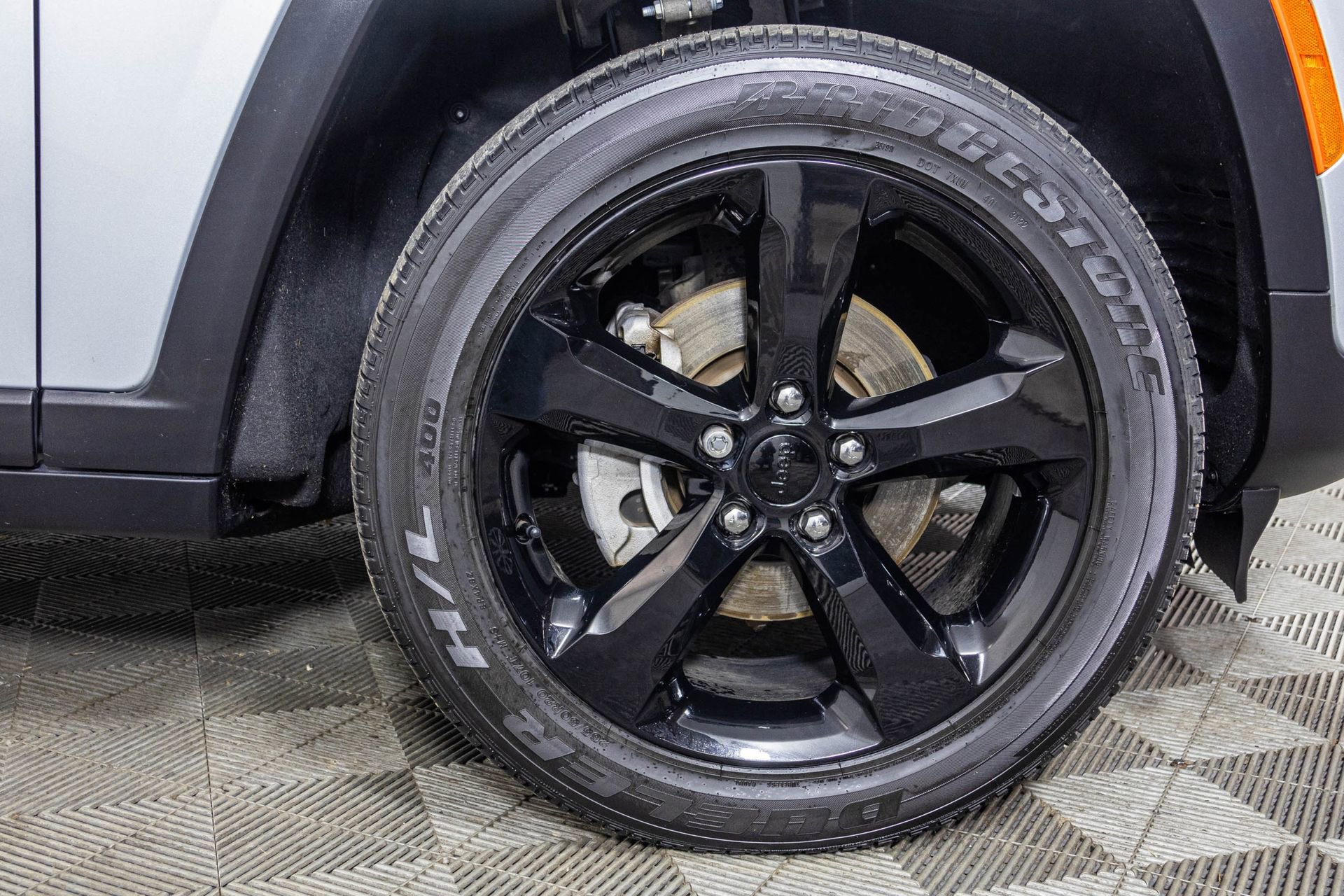 Used 2023 Jeep Grand Cherokee Altitude image 52